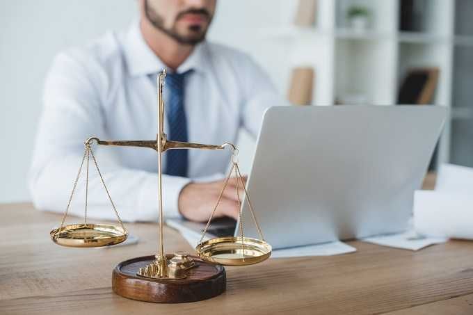 Advogados - Consultoria, Apoio Empresarial e serviços jurídicos