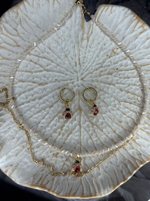 Чокер жіночій аксесуар