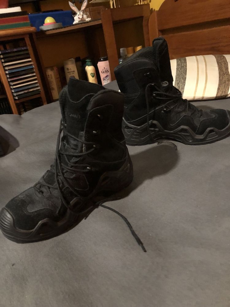 Botas militares novas