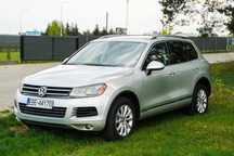 Volkswagen Touareg Volkswagen Touareg 3.6 V6 Benzyna 2012r • 4x4 • Bogate Wyposażenie