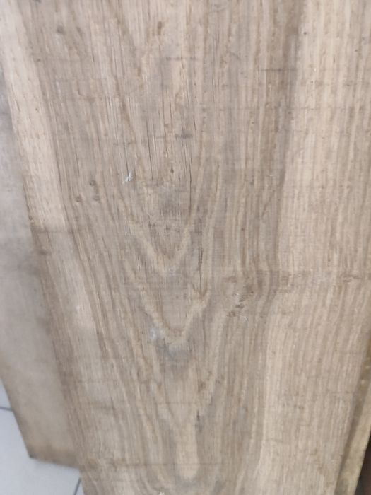 Сходинки дубові цільні сходи