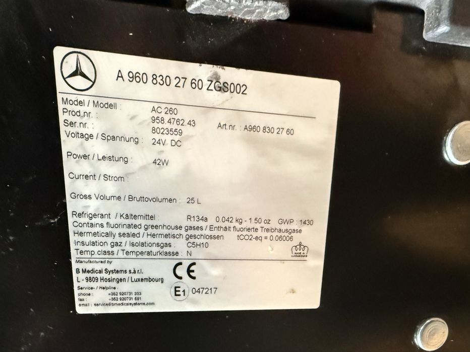 Авто  холодильник Mercedes-Benz MP1 MP2 (A9608302760) 24V, 25 л