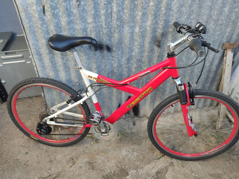 Tenho uma bicicleta em ALUMINIO