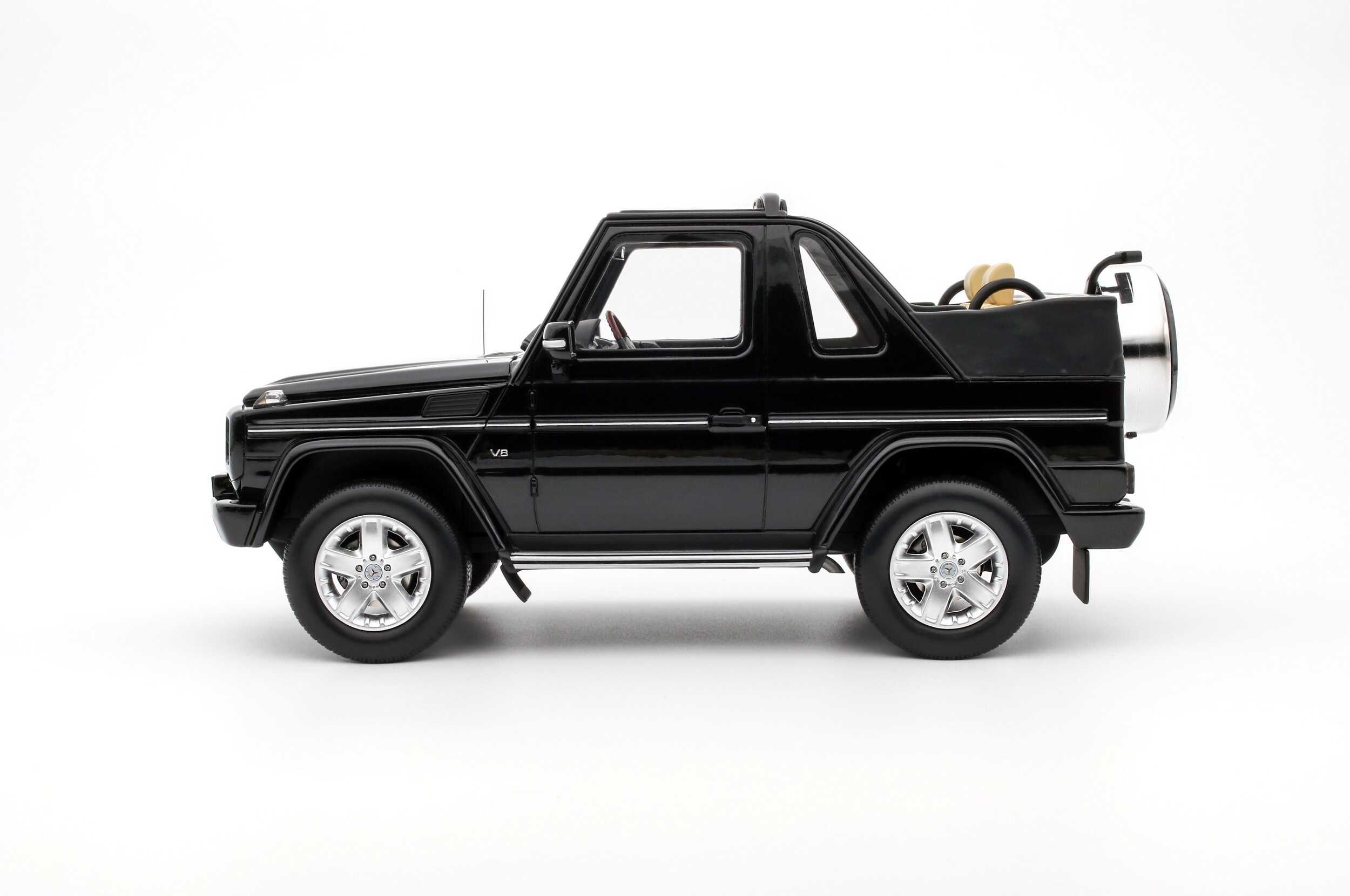 Mercedes-Benz G500 Convertible Obsidian Black Otto 1:18