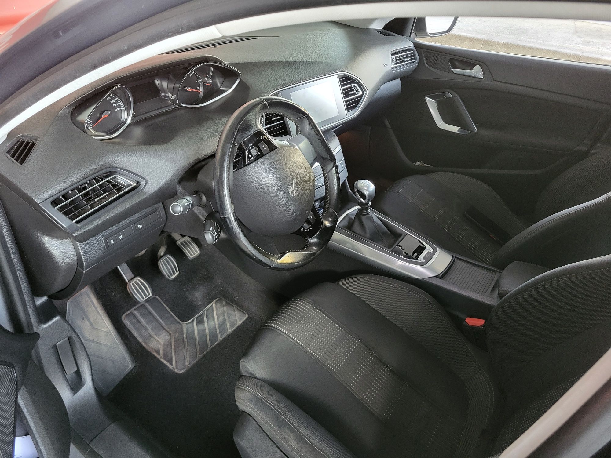 Peugeot 308sw Allure ano 2016 como novo