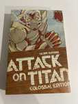 Mangá: “Attack On Titan” - Colossal Edition - 3.° Volume