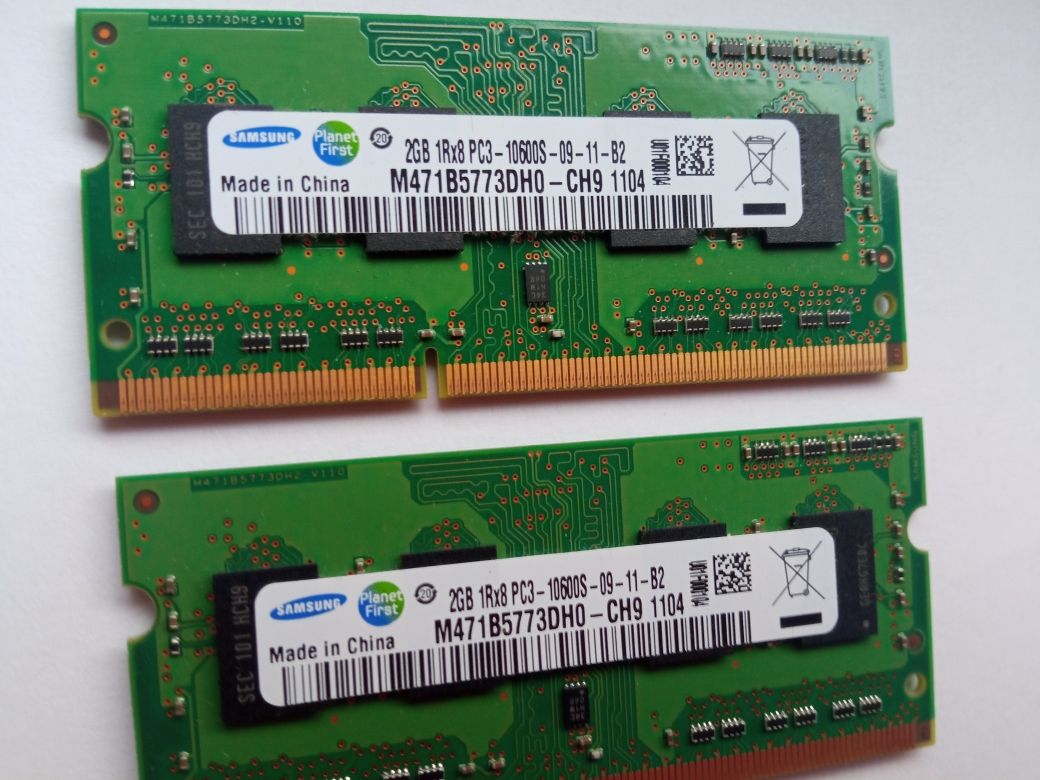 Pamięć RAM DDR3 Samsung M471B5773DH0-CH9 2x2 GB oraz 2x 512 MB