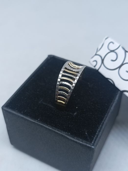 Złoty pierścionek  złoto 585 Rozmiar 18