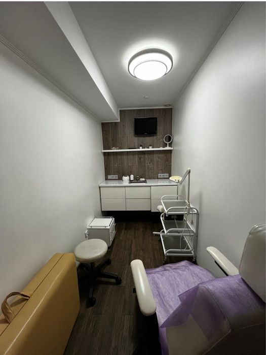 Оренда приміщення в с. Зимна Вода