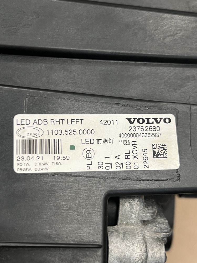 Lampa Lampy Reflektory Full LED Volvo FH4