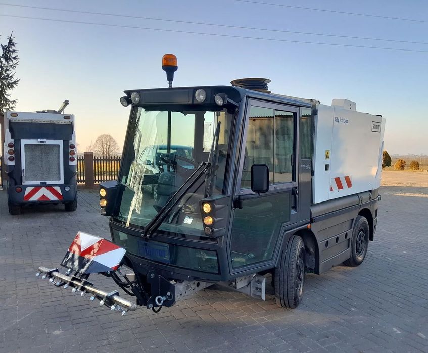 Schmidt City Jet 300 - EURO 5  Polewaczka Schmidt City Jet 300 - EURO 5