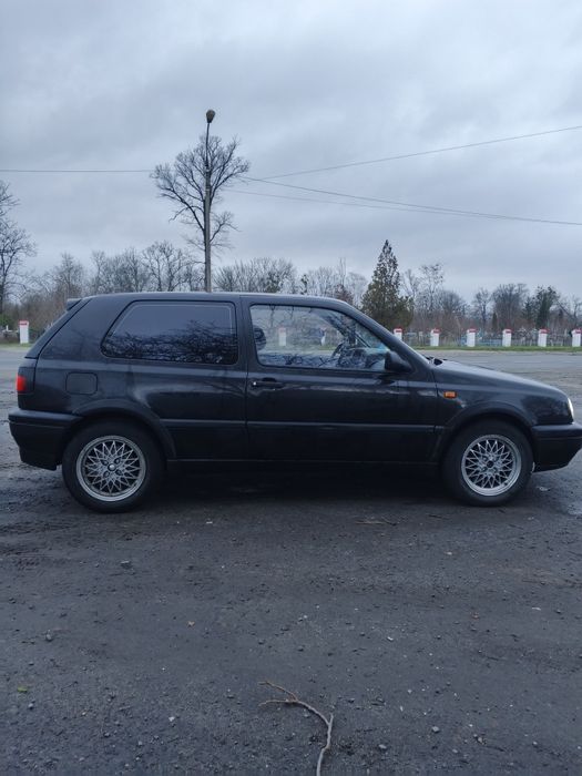 Продаж авто Volkswagen Golf lll