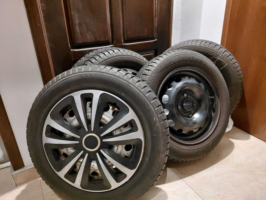 Okazja! Opony zimowe Yokohama 175/65R14 na felgach stalowych