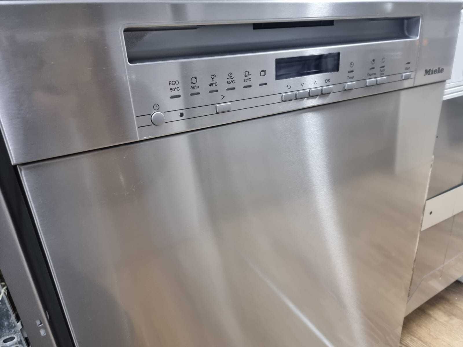 Zmywarka podblatowa Miele G 7110 SCi, AutoDos, PowerDisk, menu PL
