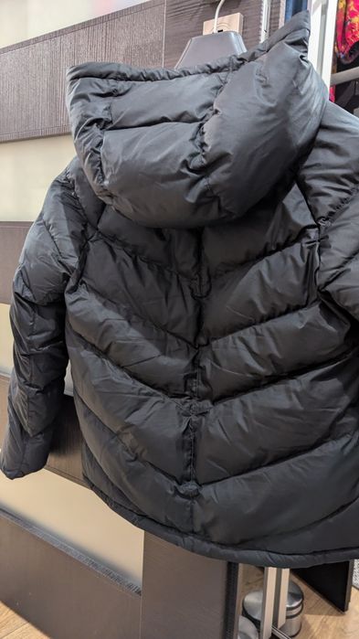 Nike kurtka chłopięca rozm. 137-147