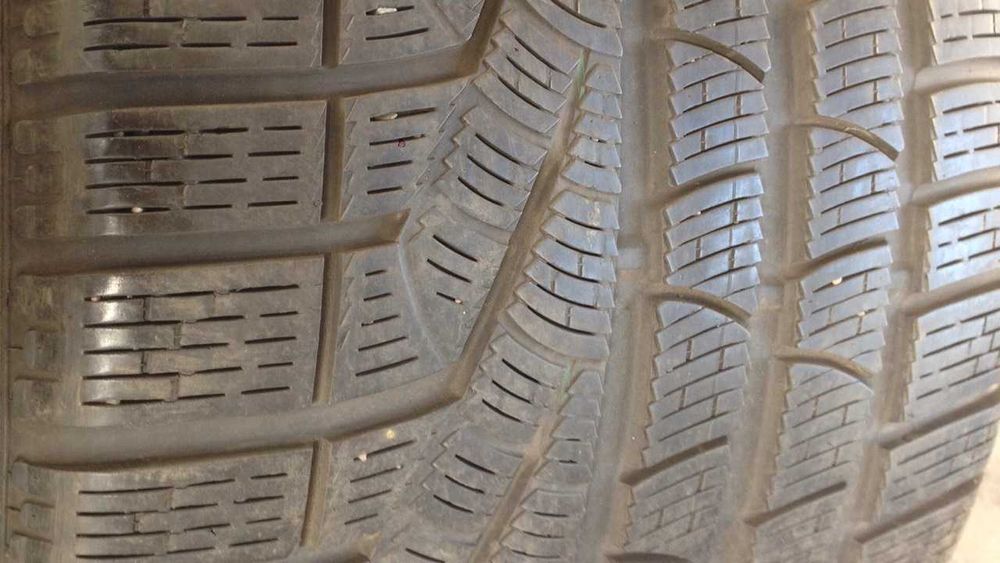 Піреллі 285/40/19 Pirelli Winter Sottozero Serie II зал.95%+інші