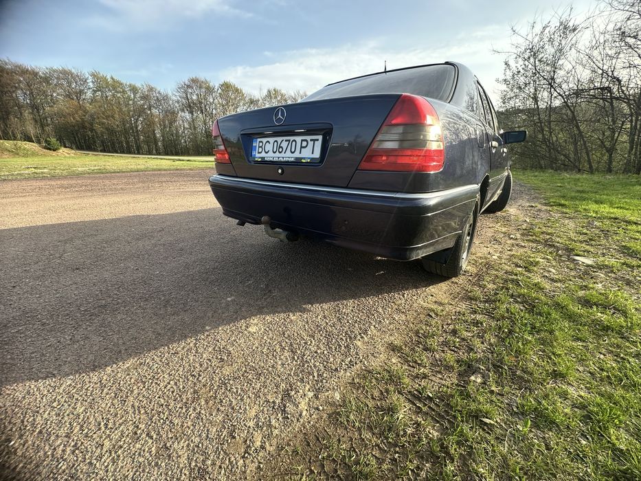 Mercedes w202 2.2d