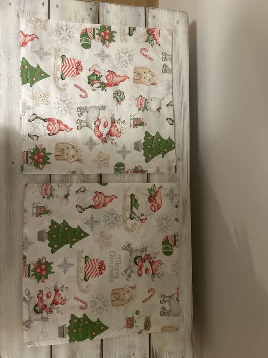 2 poszewki świąteczne dekoracyjne