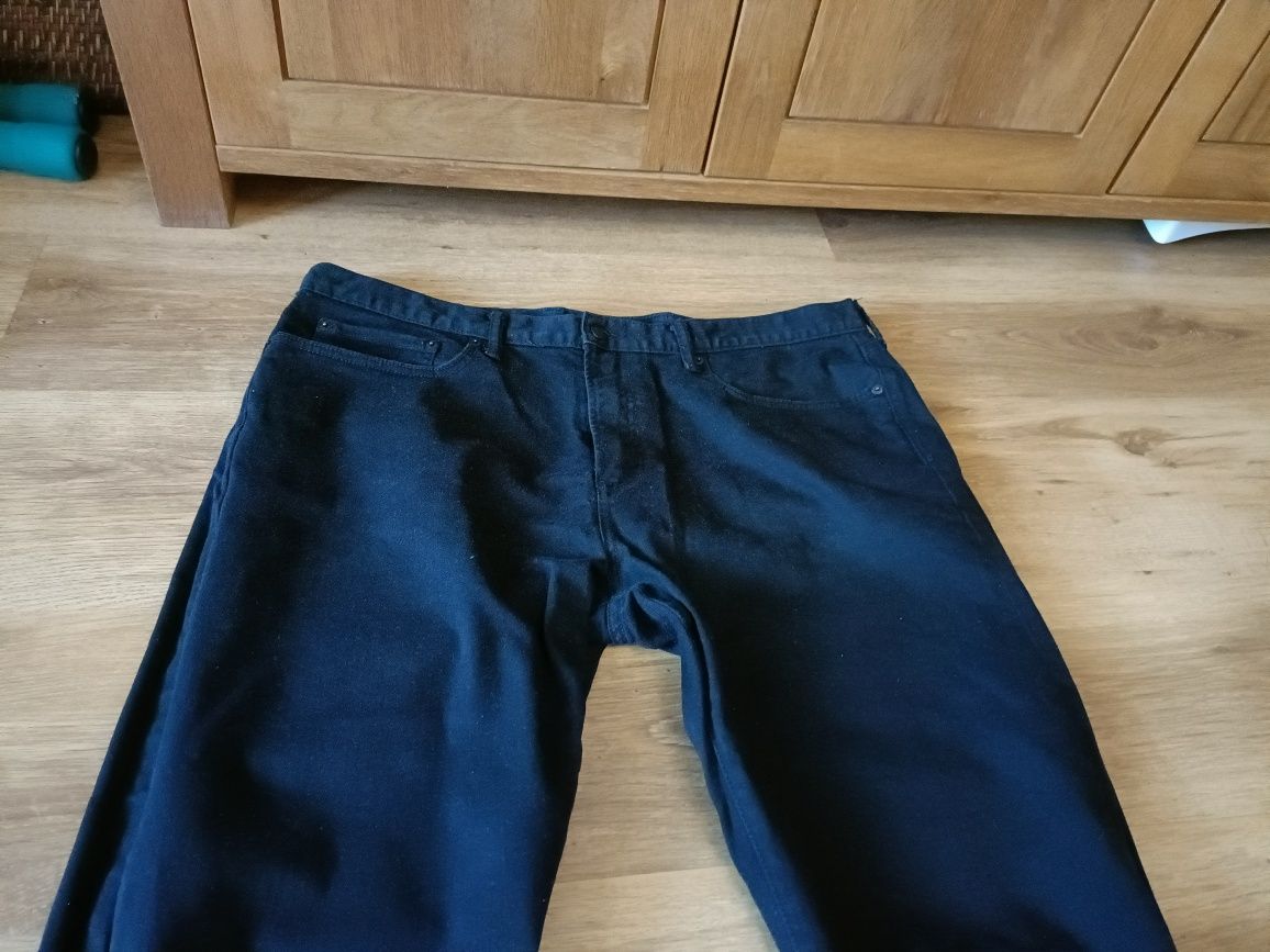 Spodnie GAP XXL męskie jeans klasyczne czarne W40 L34 jeansy