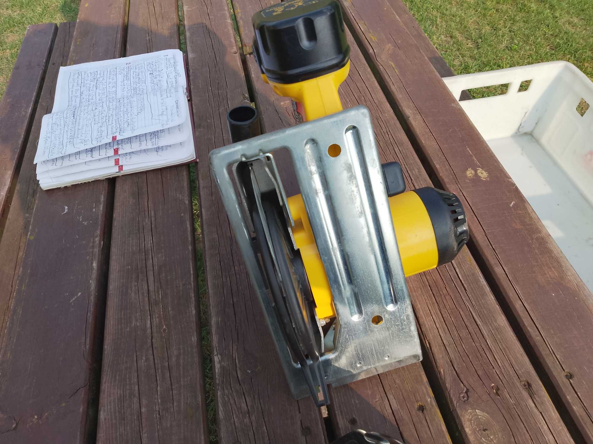 Piła tarczowa akumulatorowa DeWalt. 14,4V. Jak nowa!