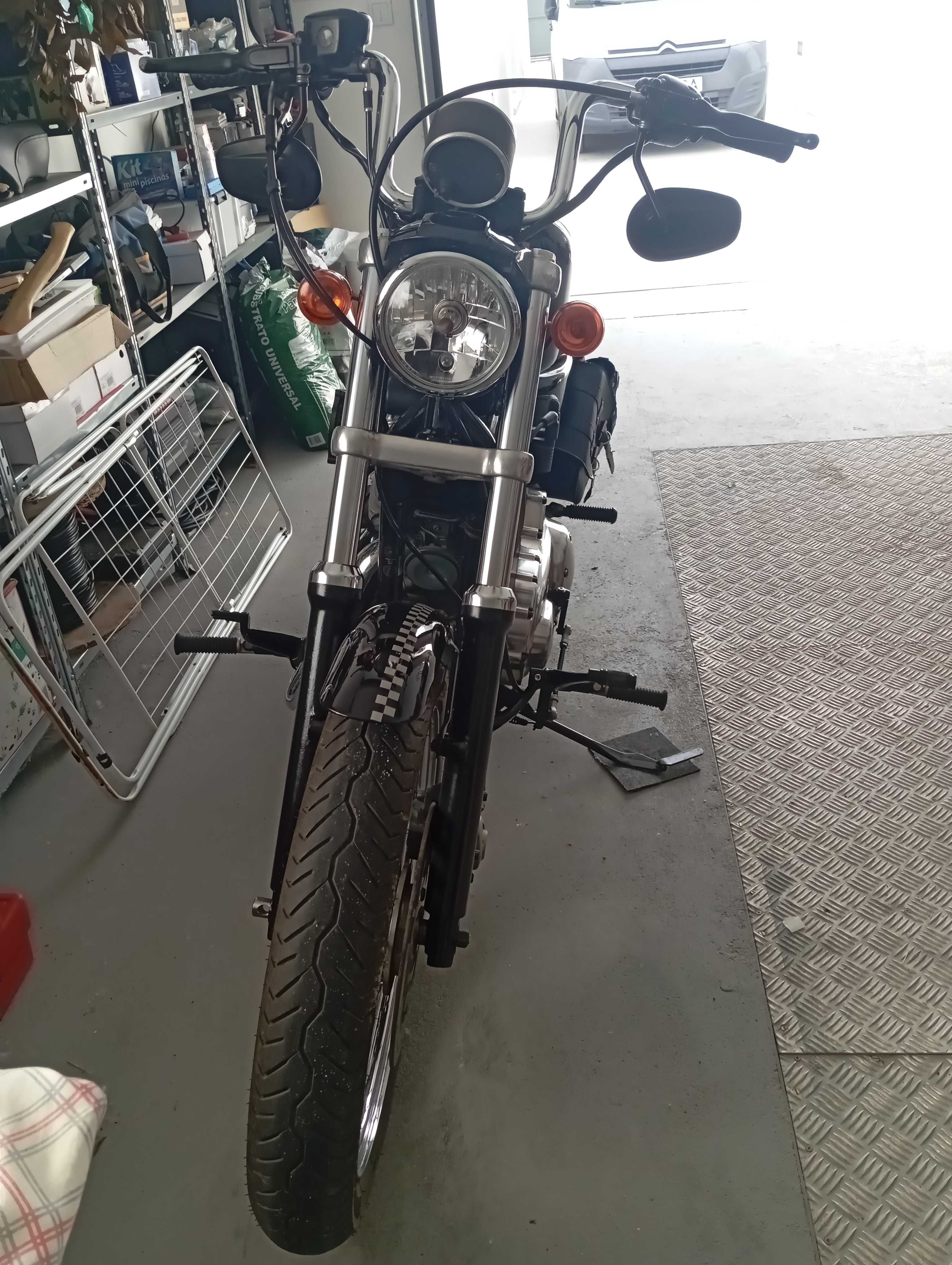 Harley Davidson 883 xl