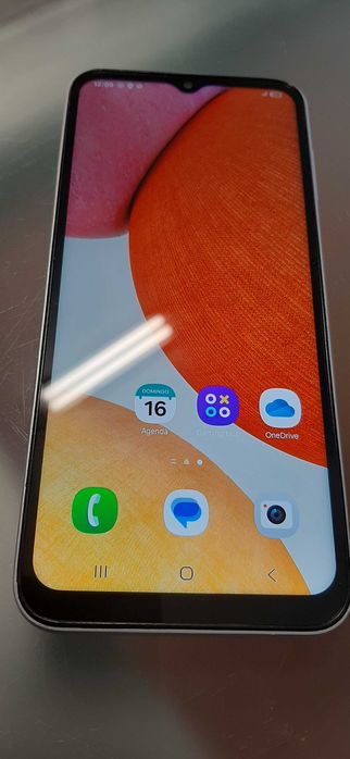 Samsung A14 como novo