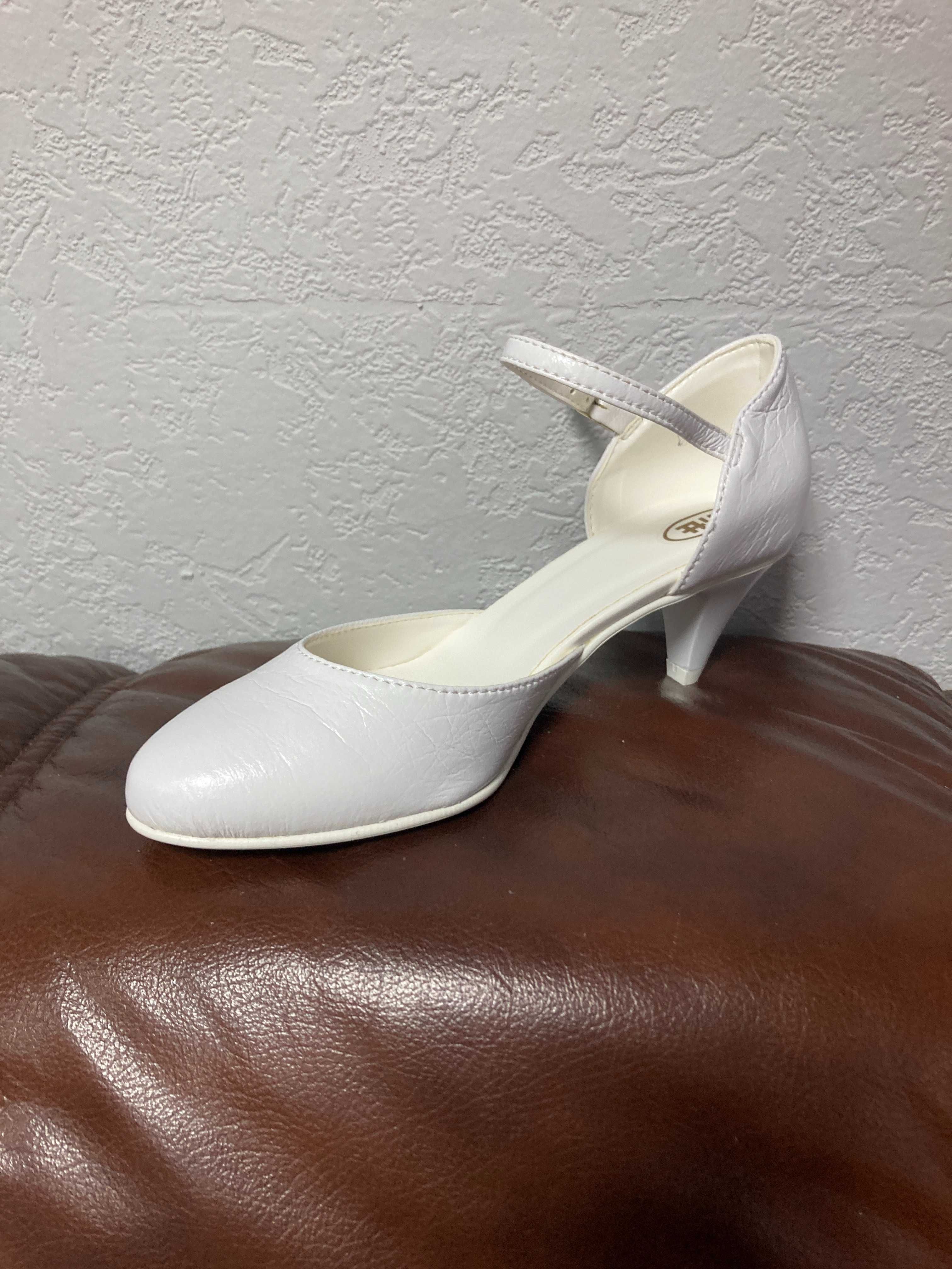 Nowe buty białe, r. 39, 40 wys. 5  wyprzedaż