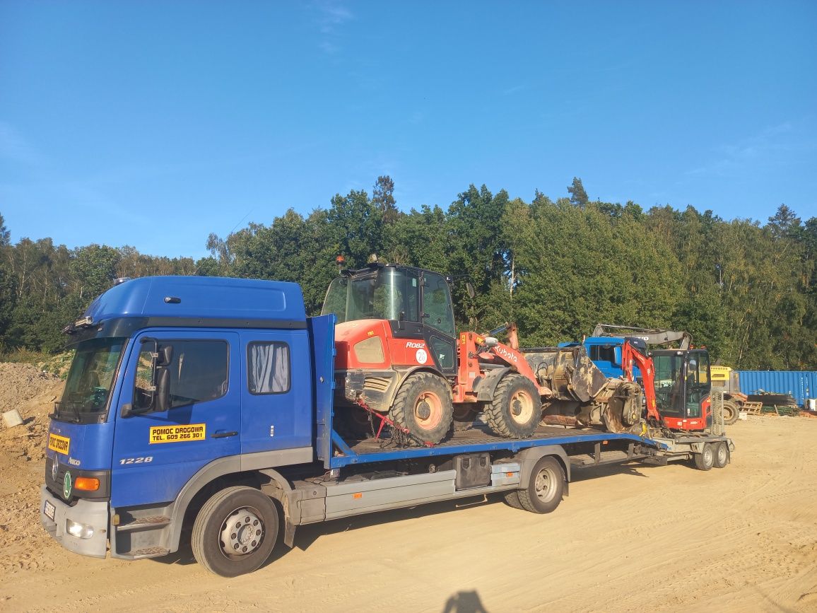 Laweta pomoc drogowa transport maszyny rolnicze budowlane bus wozki
