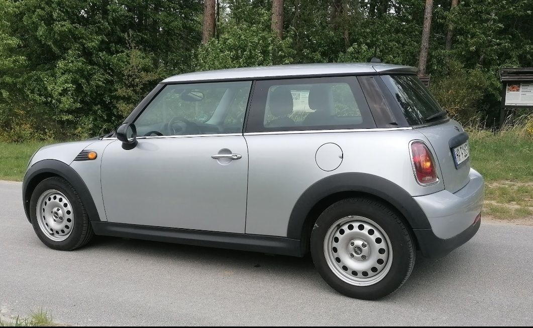 Mini Cooper One 1.4l 95km