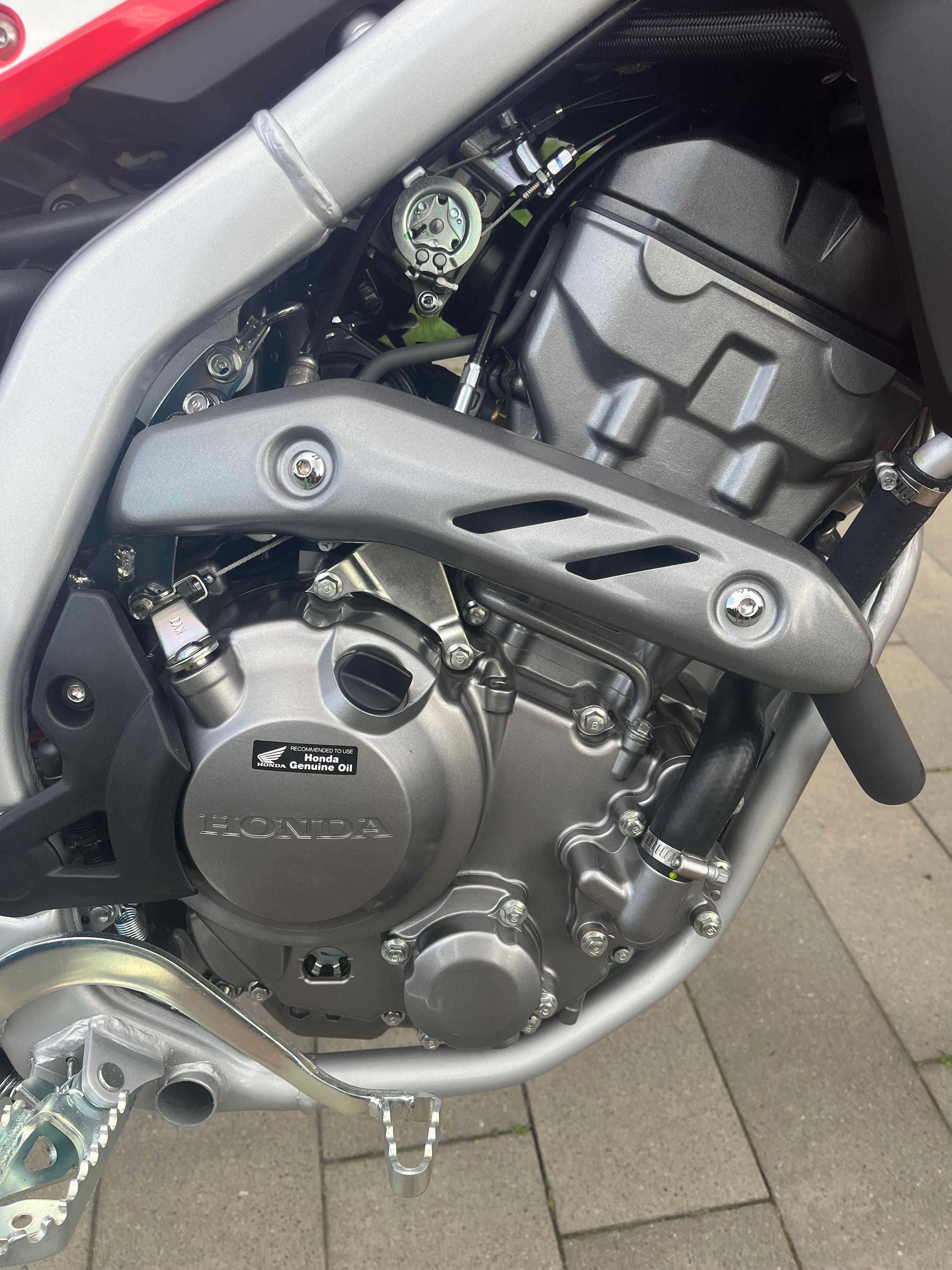 Honda CRF 300L na gwarancji 230 km jak nowa.