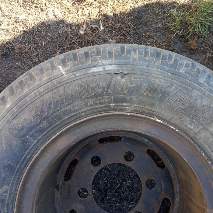 Колесо на грузовий автомобіль Богдан