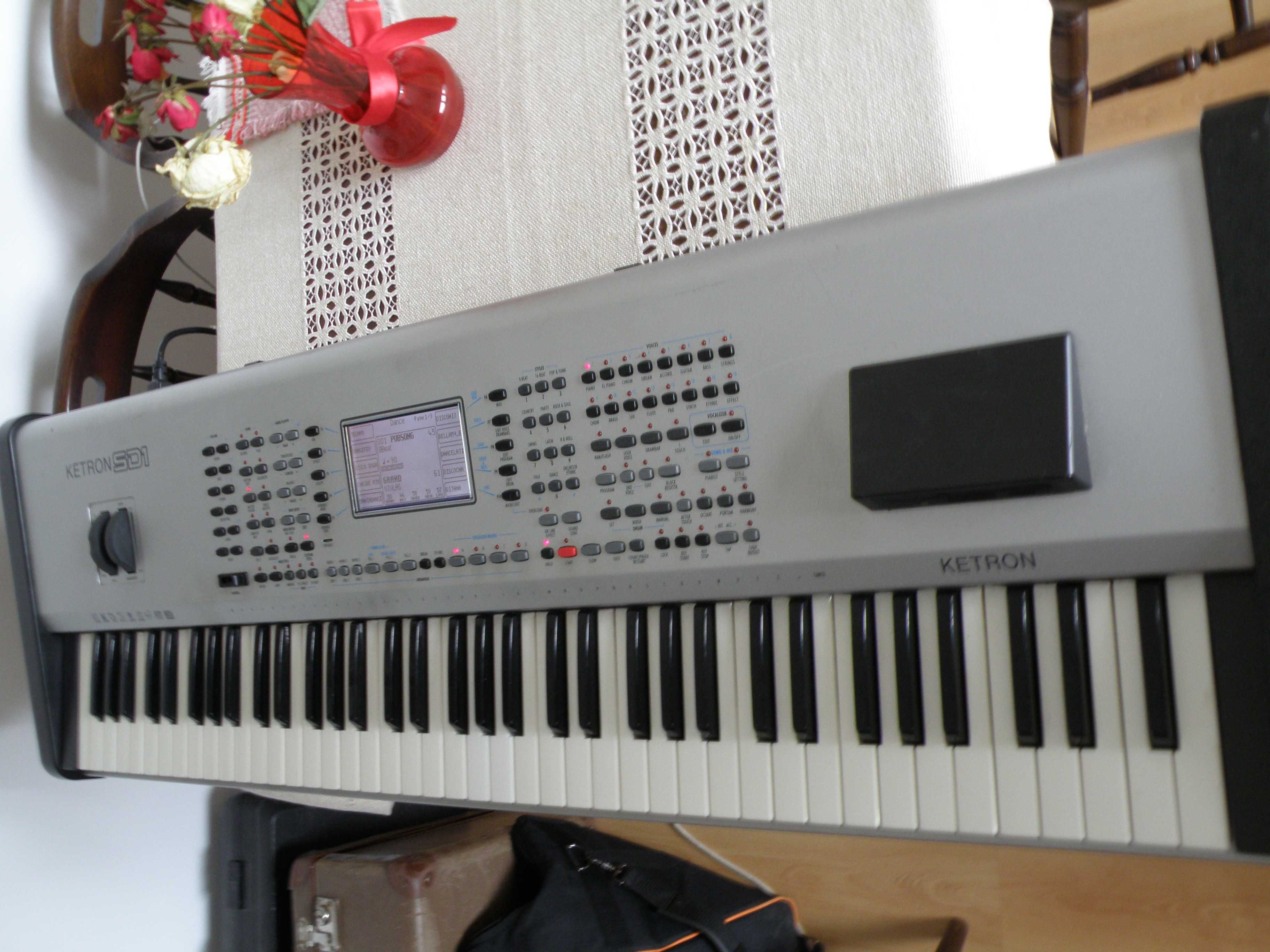 Keyboard - KETRON -SD-1