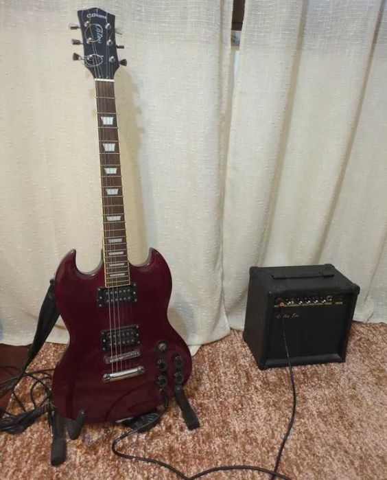 Vendo Guitarra Elétrica Básica para Iniciantes