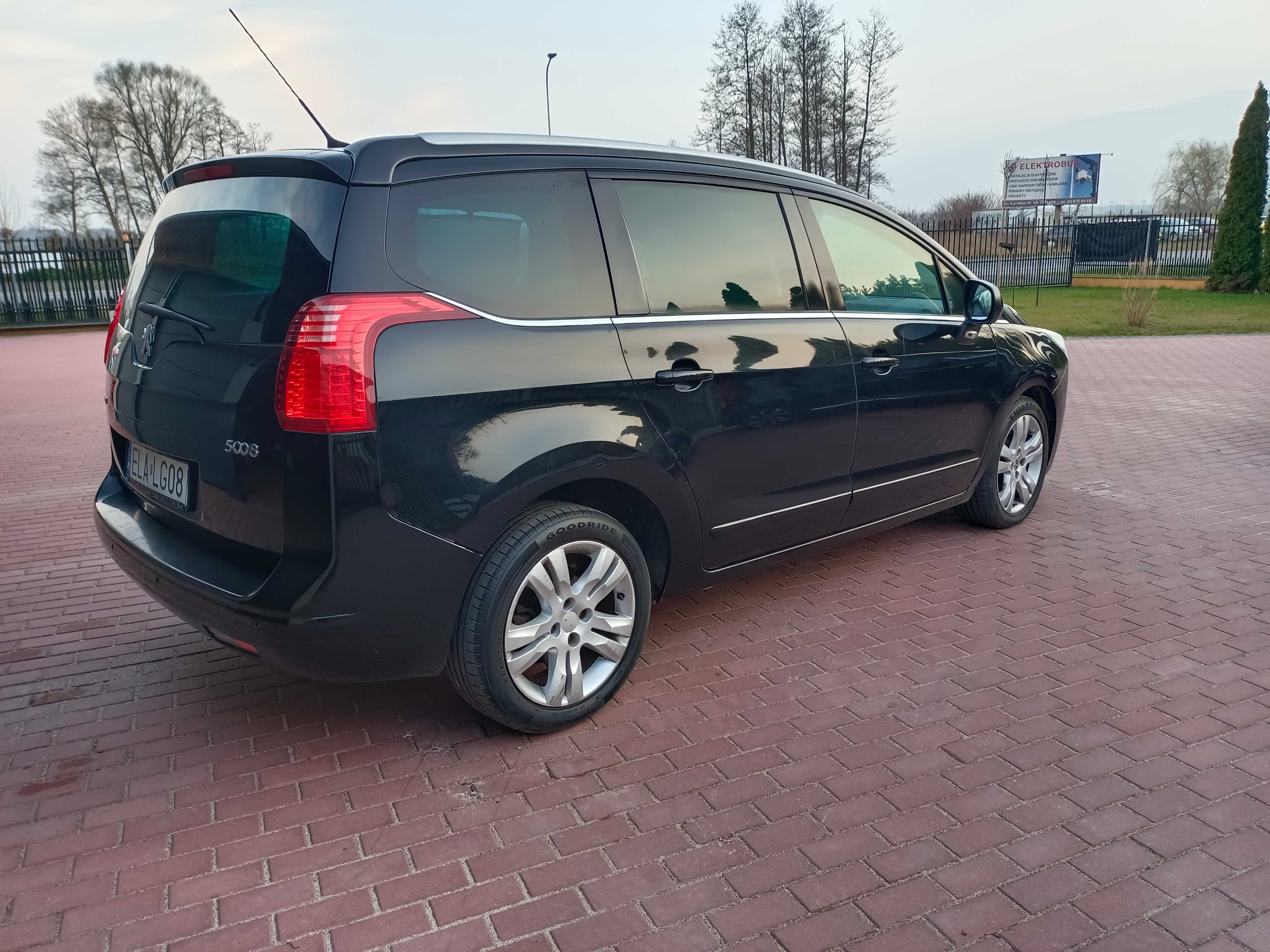 PEUGEOT 5008 2.0 HDI Nawigacjia , TV ,Panorama