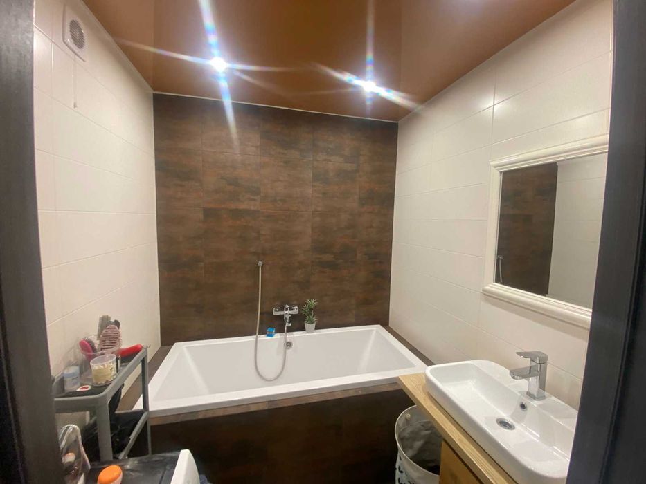 Продаж 3-к квартири по вул. Коцюбинського район Старий Парк