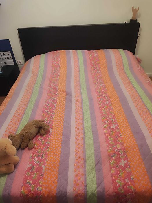 Quarto de casal em bom estado