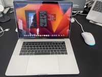 Macbook pro 15 2017 (i7, radeon pro 2gb, 16gb ram)