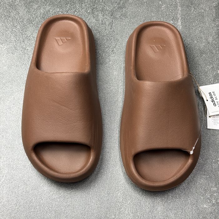 Тапочки адідас Adidas Yezzi Slide FZ5896 ОРИГІНАЛ 100% /41 р