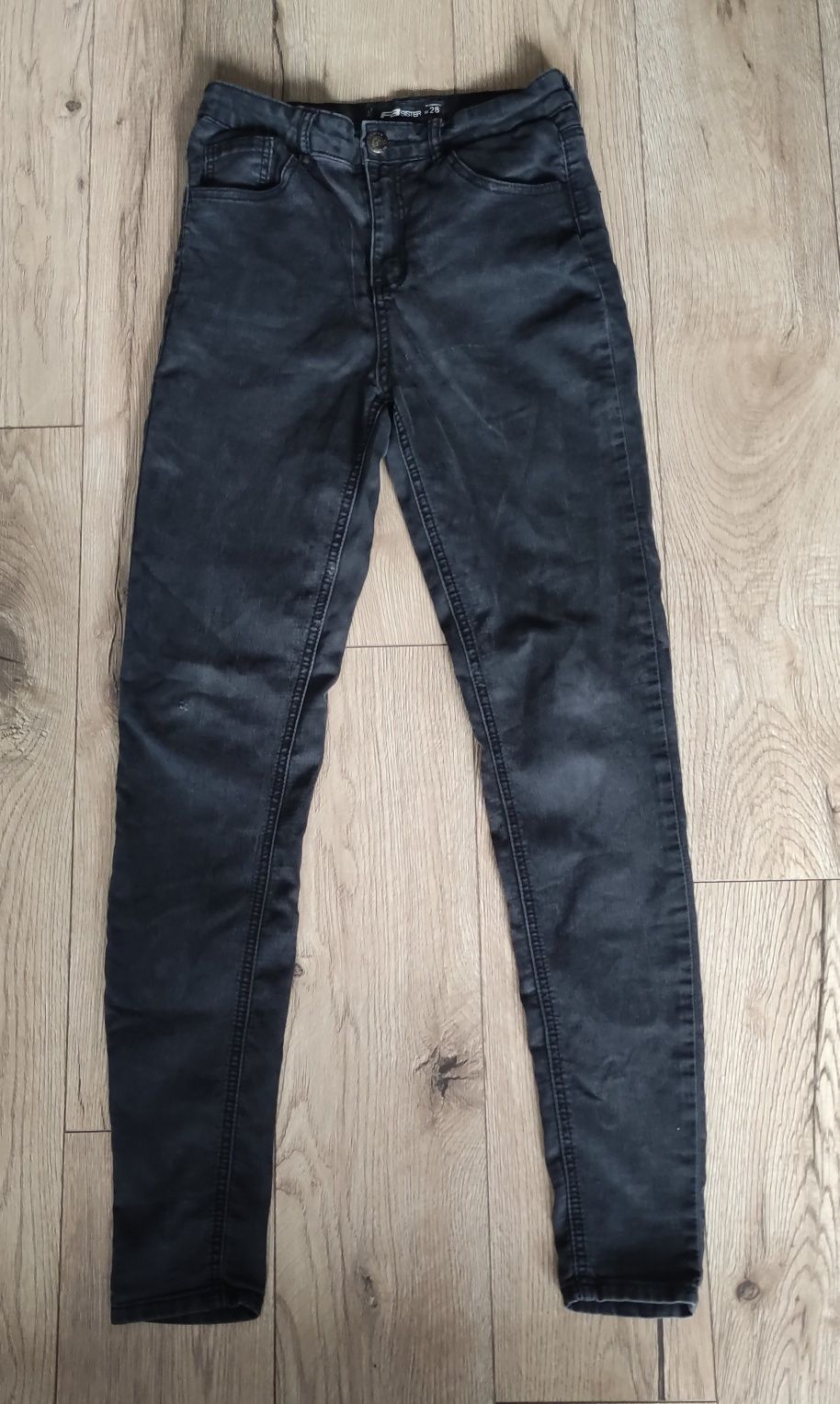 Spodnie jeansy dżinsy damskie czarne FB Sister W28