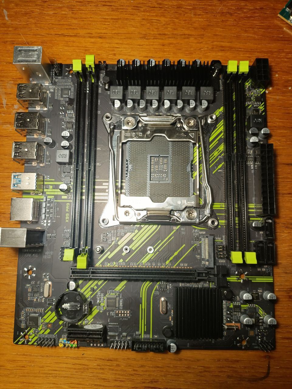 Материнська плата Machinist x99 pr-9 + intell xeon 2650v3