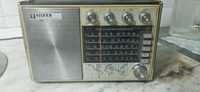 Radio Antigo marca Silver 9S-61