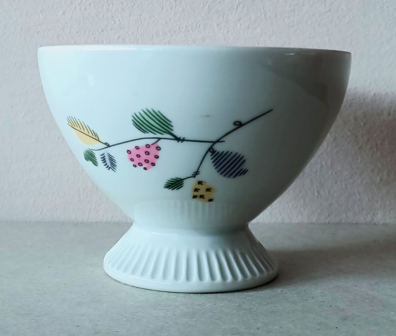 Cukierniczka fason Regina porcelana Chodzież