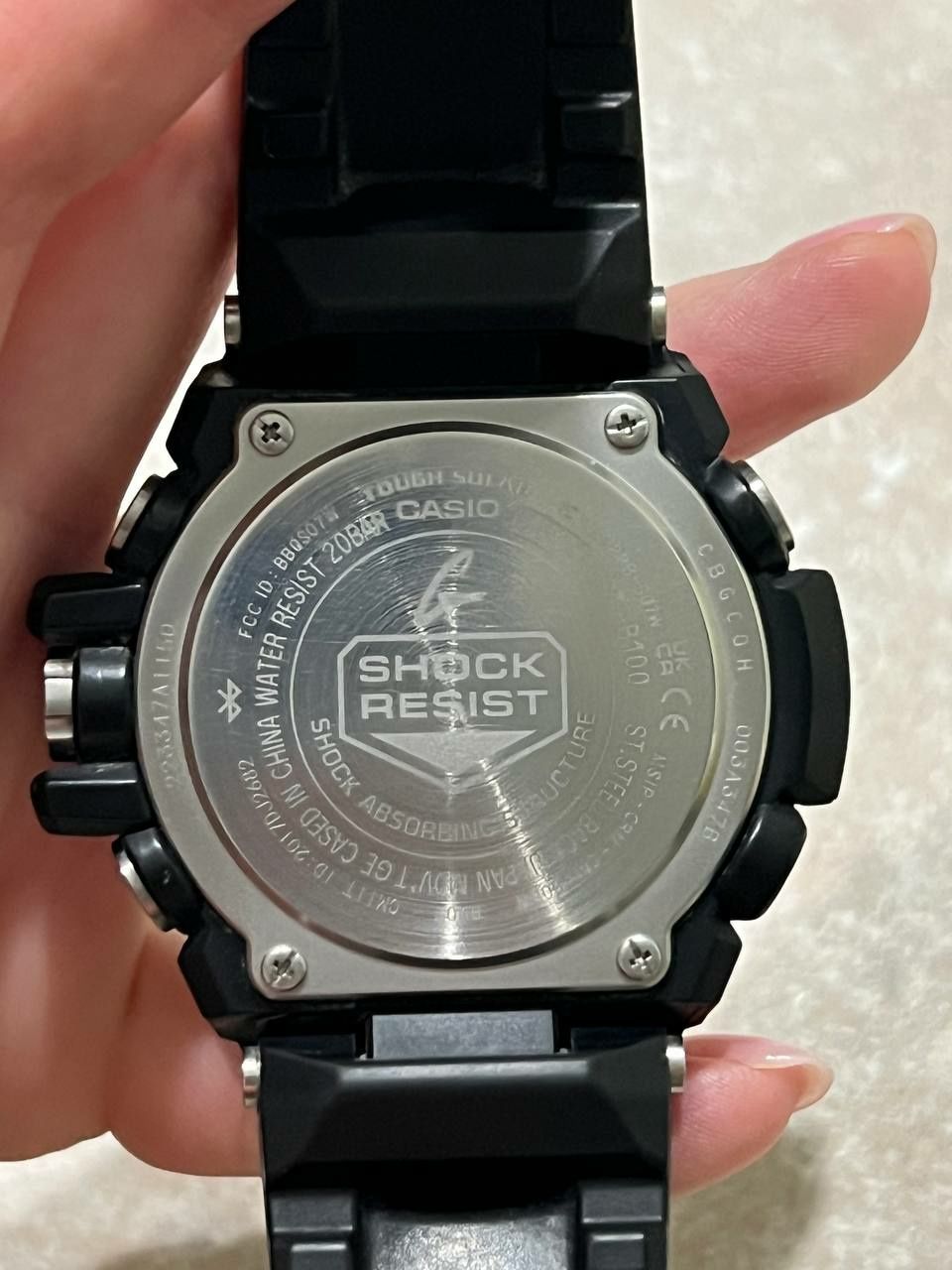 casio g-shock gst-b100-1aer