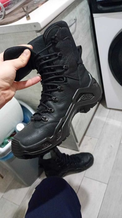 Продам тактичні черевики!!!