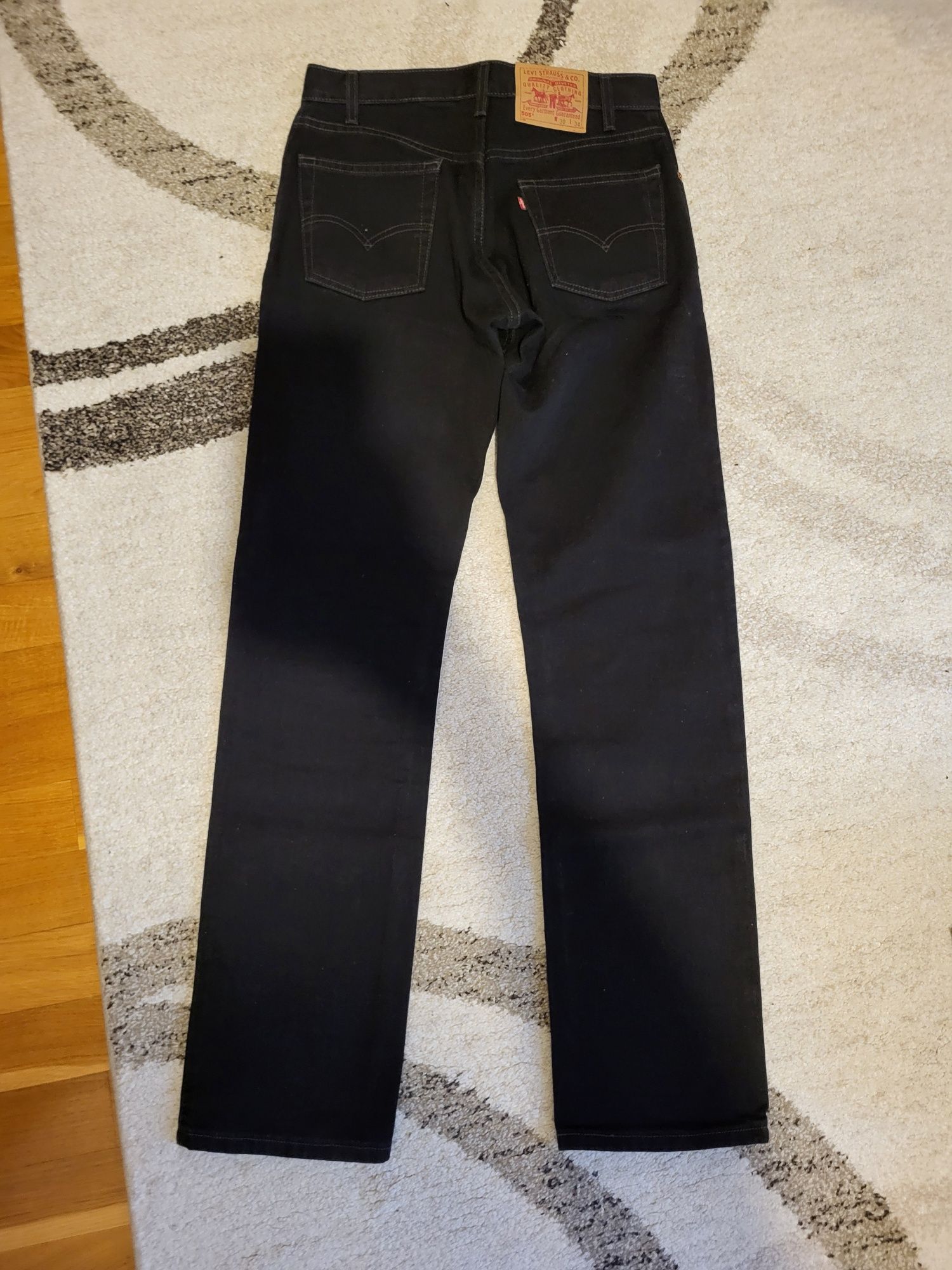 Spodnie Levis jeansy czarne rozmiar W30 L34 model 505