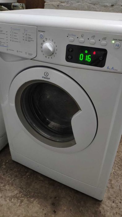 Стиральная машина Indesit