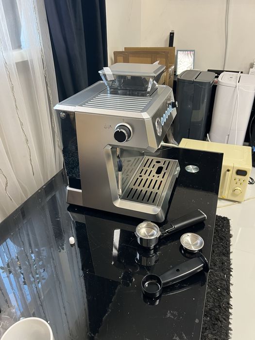 Кавоварка з млином з Німеччини Klarstein GrandPresso 10046665