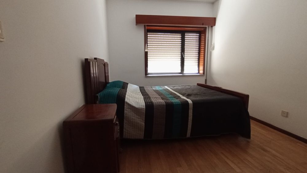 Arrenda- sse Quarto de casal