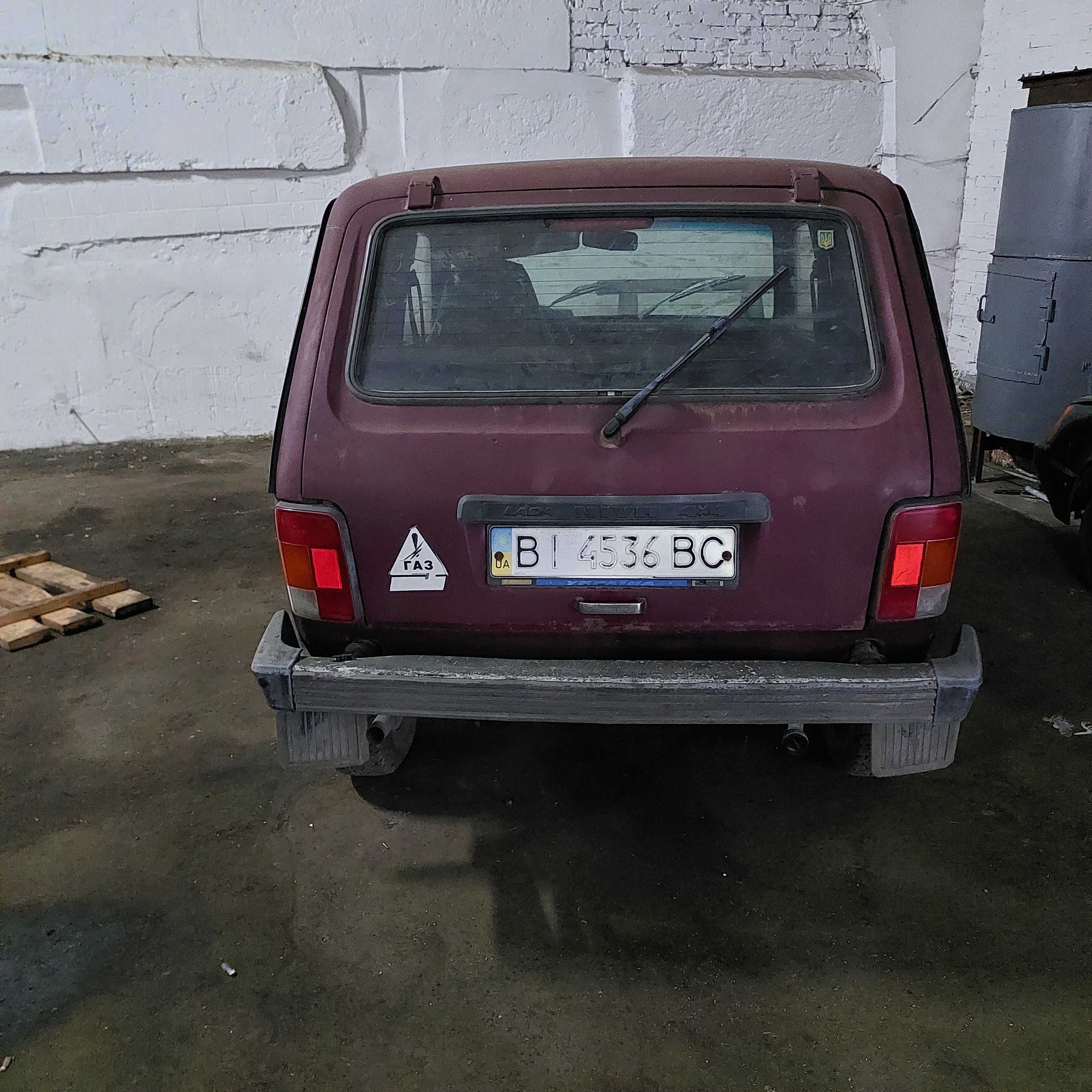 Автомобіль  ВАЗ 21214 НИВА