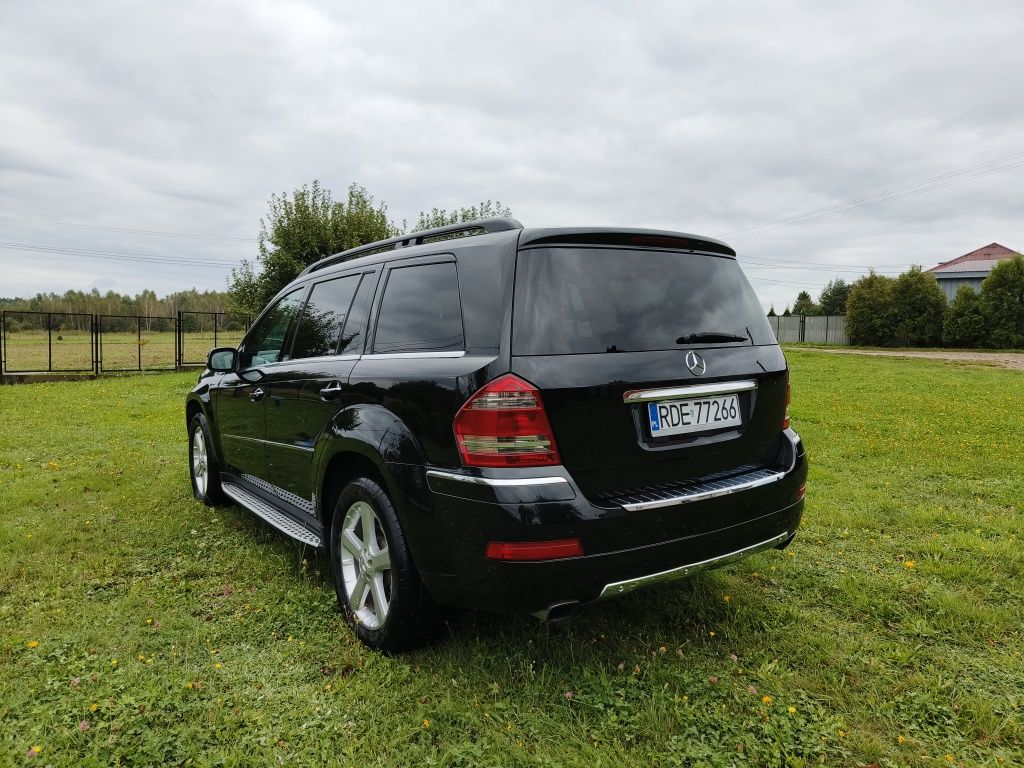 Mercedes GL 320CDI Europa